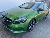 Gebraucht Mercedes A180 122 PS (89 kW) 2017 Elbaitgruen Kleinwagen