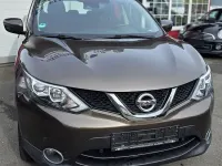 Gebraucht Nissan Qashqai Acenta 131 PS (96 kW) 2017 Braun SUV