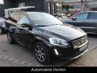 Gebraucht Volvo XC60 Kinetic 181 PS (133 kW) 2015 Schwarz SUV