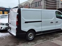 Gebraucht Opel Vivaro 120 PS (88 kW) 2017 Weiß Van / Kleinbus