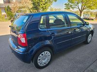 Second-hand VW Polo 75 CP (55 kW) 2005 Albastru Hatchback