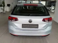 Gebraucht VW Passat 150 PS (110 kW) 2022 Scale silver metallic Kombi