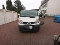 Gebraucht Renault Trafic 145 PS (106 kW) 2010 Silber Van / Kleinbus