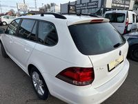 Gebraucht VW Golf VI Match 105 PS (77 kW) 2012 Weiß Kleinwagen