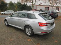 Gebraucht Skoda Superb Ambition 150 PS (110 kW) 2024 Silber Kombi