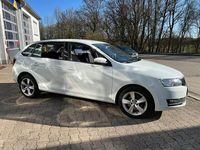 Gebraucht Skoda Rapid 110 PS (80 kW) 2018 Weiß Kleinwagen