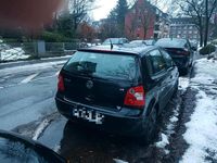 Gebraucht VW Polo 64 PS (47 kW) 2003 Schwarz Kleinwagen