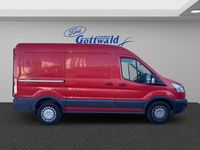 Gebraucht Ford Transit Trend 125 PS (91 kW) 2015 Rot Limousine
