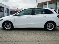 Gebraucht Mercedes B180 Style 136 PS (100 kW) 2019 Weiß Kleinwagen