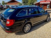 Gebraucht Skoda Superb Elegance 200 PS (147 kW) 2013 Schwarz Kombi