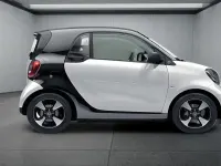 Gebraucht Smart ForTwo Electric Drive 60 kW (82 PS) 2022 Weiss