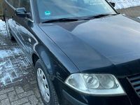 Gebraucht VW Passat 75 PS (55 kW) 2001 Blau Kombi