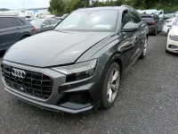 Gebraucht Audi Q8 S-Line 340 PS (250 kW) 2021 Grau SUV