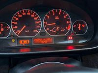 Gebraucht BMW 318 143 PS (105 kW) 2002 Grau Limousine