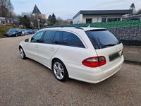 Gebraucht Mercedes E220 170 PS (125 kW) 2007 Weiß Kombi