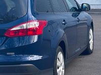 Gebraucht Ford Focus 150 PS (110 kW) 2013 Blau Kombi