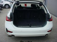 Gebraucht BMW 320 190 PS (139 kW) 2021 Weiß Kombi