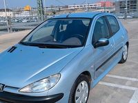 Gebraucht Peugeot 206 75 PS (55 kW) 2001 Grau Kleinwagen