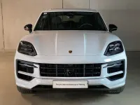 Neu Porsche Cayenne E-Hybrid Black Edition 470 PS (345 kW) 2026 Carraraweissmetallic SUV