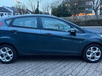 Gebraucht Ford Fiesta Trend 82 PS (60 kW) 2010 Grau Kleinwagen