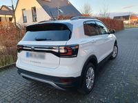 gebraucht VW T-Cross - Life 81 kW TSI DSG, EZ 12/22