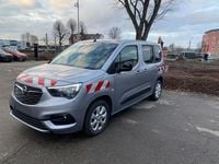 Gebraucht Opel Combo Life Elegance 131 PS (96 kW) 2022 Kontrast grau/quarz silber Van / Kleinbus