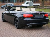 Gebraucht BMW 325 Cabriolet Exclusive 218 PS (160 kW) 2010 Schwarz Cabrio