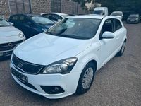 Gebraucht Kia ProCeed Vision 116 PS (85 kW) 2012 Weiß Kleinwagen