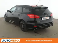 Używany Ford Focus ST-Line 125 KM (91 kW) 2016 Czarny Kombi