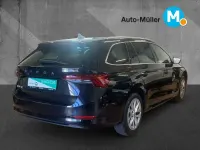 Gebraucht Skoda Octavia Style 150 PS (110 kW) 2023 Schwarzmagic perleffekt (metallic) Kombi
