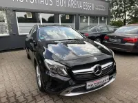 Gebraucht Mercedes GLA220 Urban 177 PS (130 kW) 2015 Kosmosschwarz  metalliclack SUV