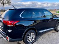 Gebraucht Mitsubishi Outlander 150 PS (110 kW) 2016 Schwarz SUV