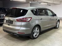 Gebraucht Ford S-MAX S 179 PS (131 kW) 2015 Silber Van / Kleinbus