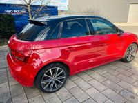 Gebraucht Audi A1 Sportback Ambition 122 PS (89 kW) 2012 Rot Kleinwagen