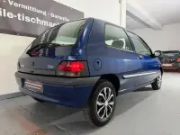 Używany Renault Clio 54 KM (39 kW) 1997 Niebieski Hatchback