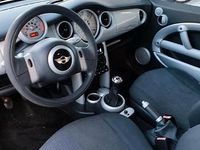 Second-hand Mini Cooper 90 CP (66 kW) 2002 Negru Hatchback