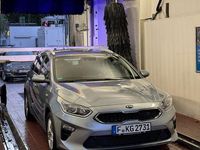 Gebraucht Kia Ceed Vision 136 PS (100 kW) 2020 Silber Kleinwagen