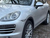 Gebraucht Porsche Cayenne 239 PS (175 kW) 2011 SUV