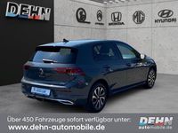 Gebraucht VW Golf VIII Active 110 PS (80 kW) 2022 Grau Limousine