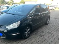 Gebraucht Ford S-MAX S 163 PS (119 kW) 2013 Schwarz Van / Kleinbus