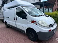 Gebraucht Renault Trafic 115 PS (84 kW) 2011 Weiß Van / Kleinbus