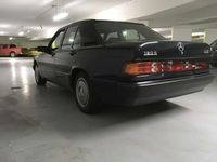 Gebraucht Mercedes 190 122 PS (89 kW) 1992 Blau Limousine