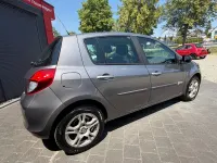 Gebraucht Renault Clio Dynamique 75 PS (55 kW) 2009 Grau Limousine