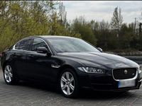 Gebraucht Jaguar XE R-Sport 180 PS (132 kW) 2016 Schwarz Limousine