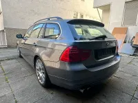 Usata BMW 325 Performance 218 CV (160 kW) 2009 Grigio Station wagon