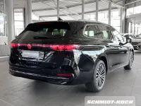 Gebraucht VW Passat Elegance 150 PS (110 kW) 2026 Grenadillschwarz (schwarz) Kombi