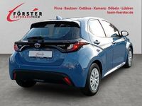 Gebraucht Toyota Yaris Hybrid Basis 116 PS (85 kW) 2020 Urban blue Limousine