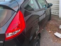 Gebraucht Ford Fiesta 82 PS (60 kW) 2010 Schwarz Kleinwagen