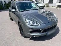 Gebraucht Porsche Cayenne 333 PS (244 kW) 2011 Grau SUV