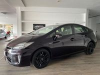 Gebraucht Toyota Prius Executive 99 PS (72 kW) 2015 Rot Limousine